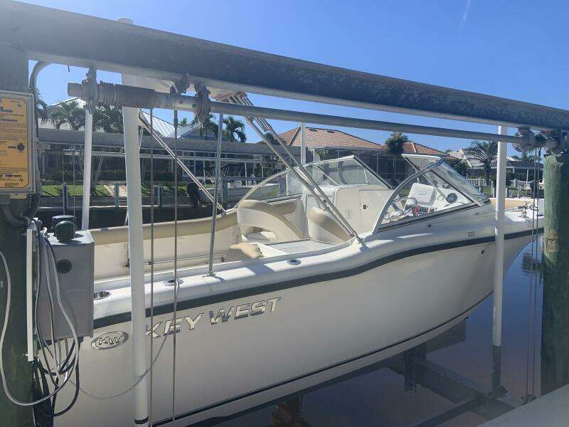 24ft Key West Yacht For Sale