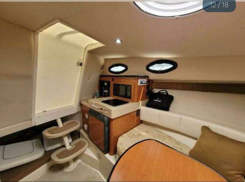 26ft Wellcraft Yacht For Sale