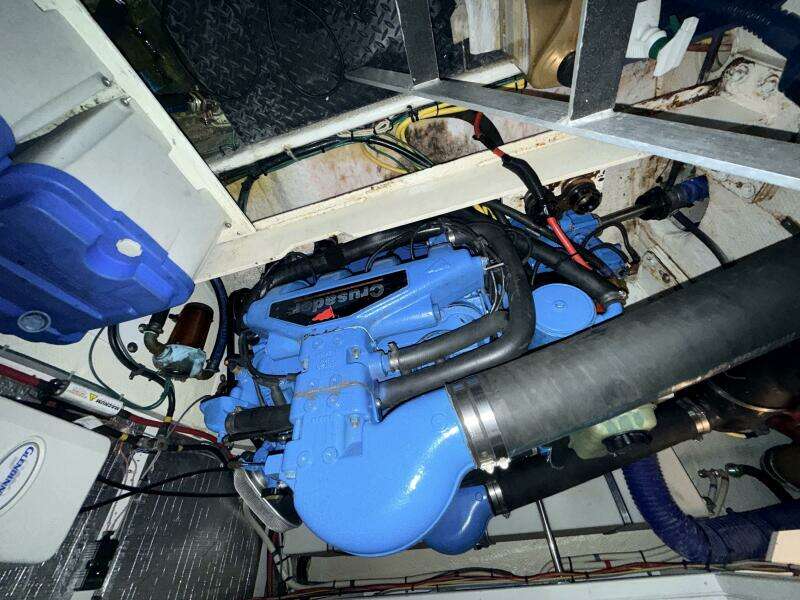 38ft Silverton Yacht For Sale