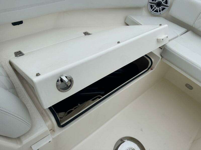 24ft Cobia Yacht For Sale