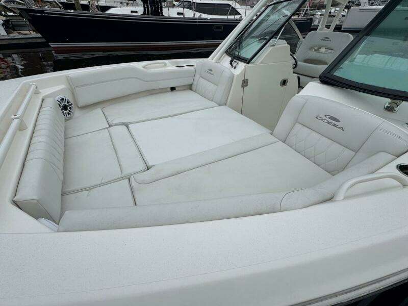 24ft Cobia Yacht For Sale