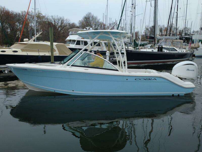 24ft Cobia Yacht For Sale