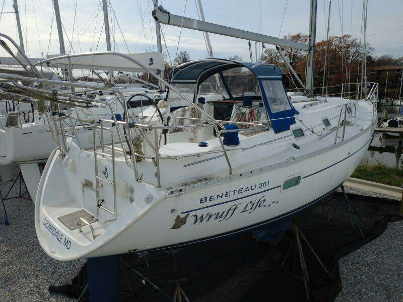 36ft Beneteau Yacht For Sale