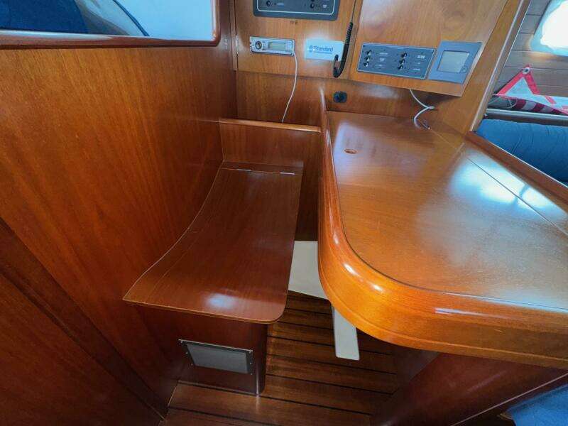 36ft Beneteau Yacht For Sale