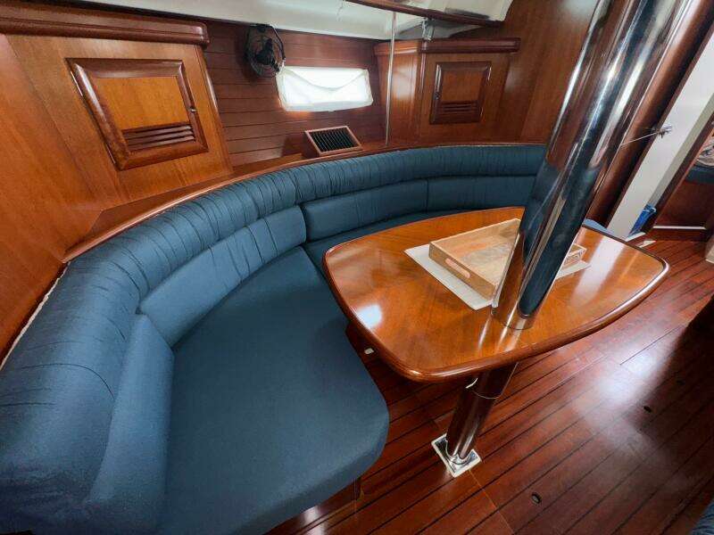 36ft Beneteau Yacht For Sale