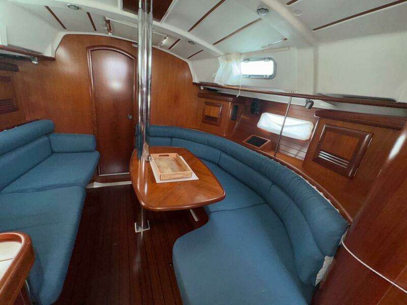 36ft Beneteau Yacht For Sale