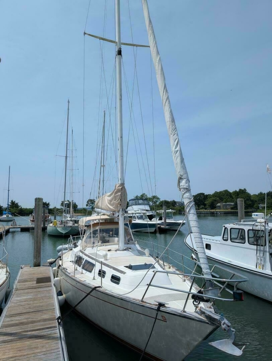 36ft S2 Yacht For Sale