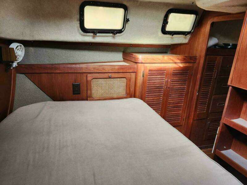 36ft S2 Yacht For Sale