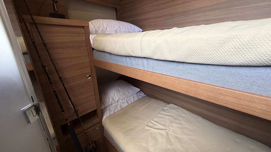 54ft Aquila Yacht For Sale