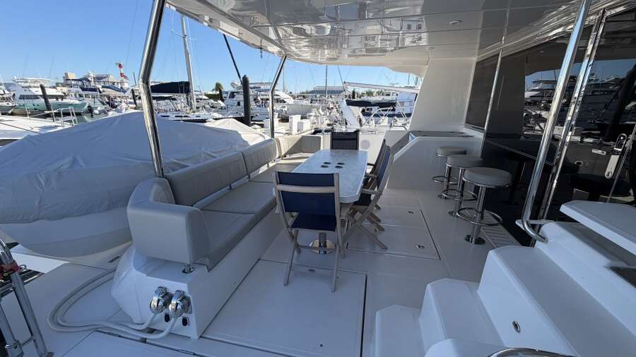 54ft Aquila Yacht For Sale