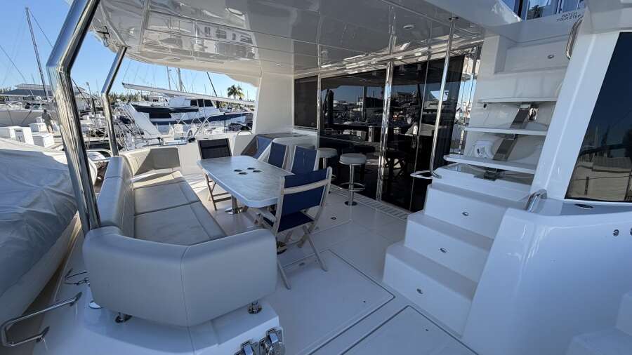 54ft Aquila Yacht For Sale