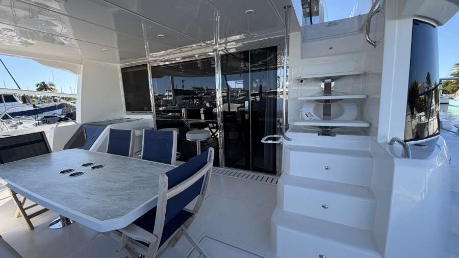 54ft Aquila Yacht For Sale