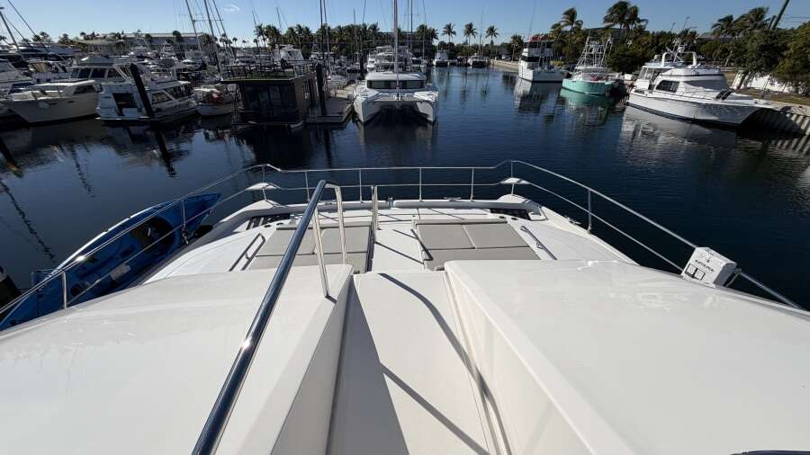 54ft Aquila Yacht For Sale