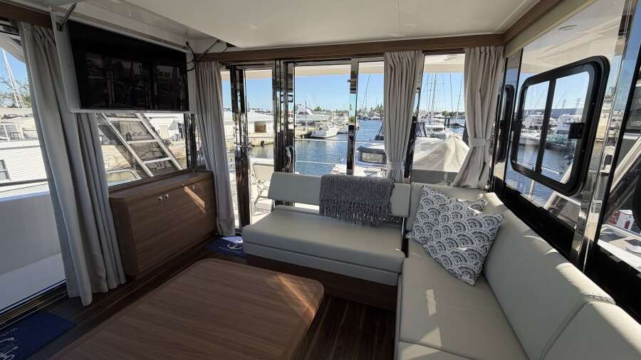 54ft Aquila Yacht For Sale