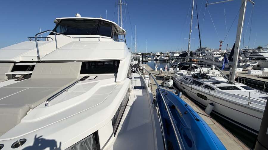 54ft Aquila Yacht For Sale