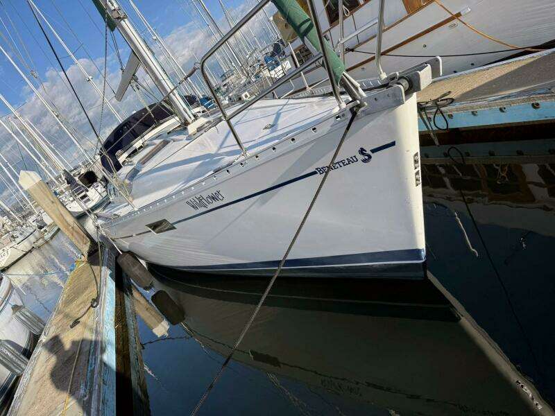 Wildflower 37ft Beneteau Yacht For Sale