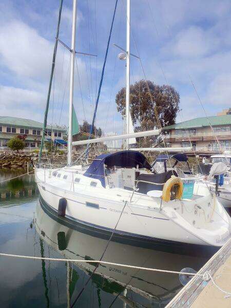 Wildflower 37ft Beneteau Yacht For Sale