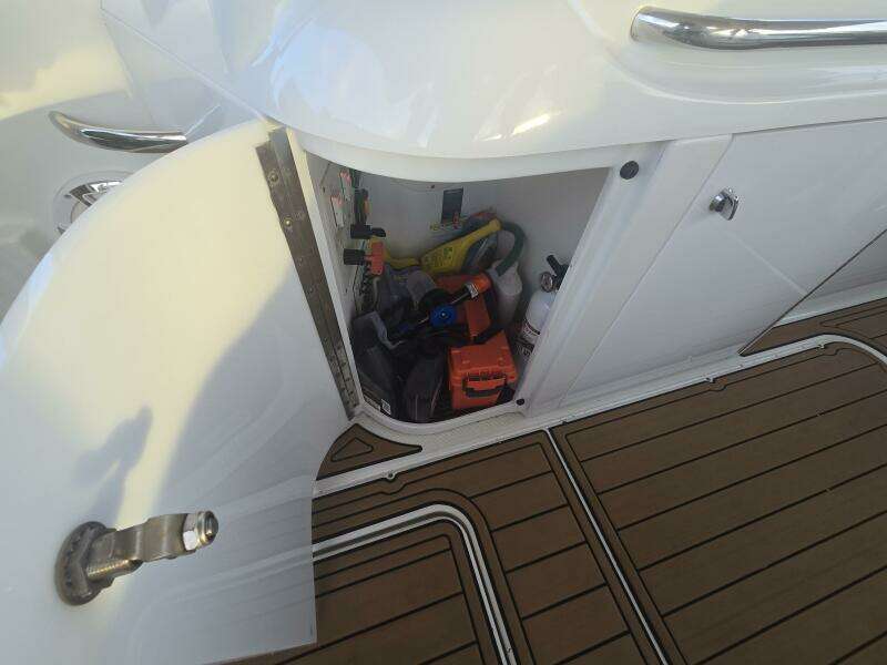 Fly Me 31ft Formula Yacht For Sale