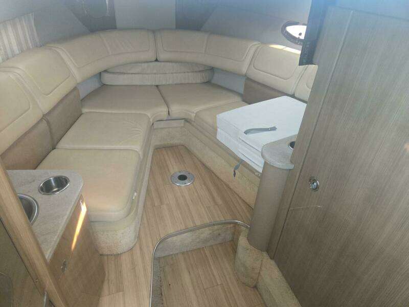 Fly Me 31ft Formula Yacht For Sale