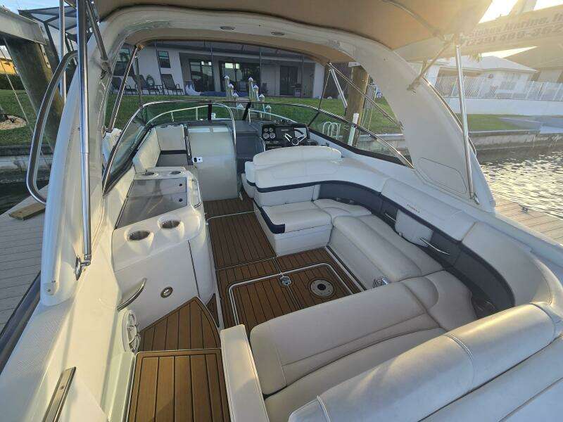 Fly Me 31ft Formula Yacht For Sale