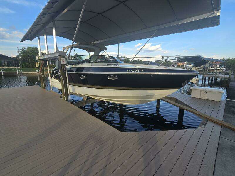 Fly Me 31ft Formula Yacht For Sale