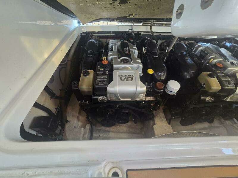 Fly Me 31ft Formula Yacht For Sale