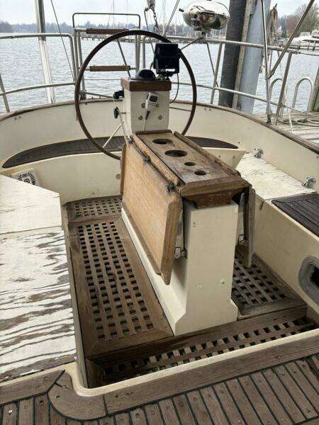 Dauntless 43ft Tanton Yacht For Sale