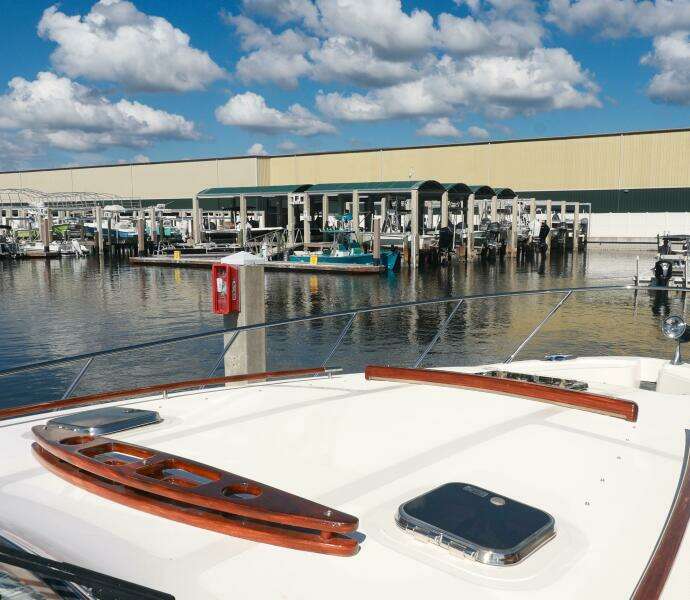 43ft Chris Craft Yacht For Sale