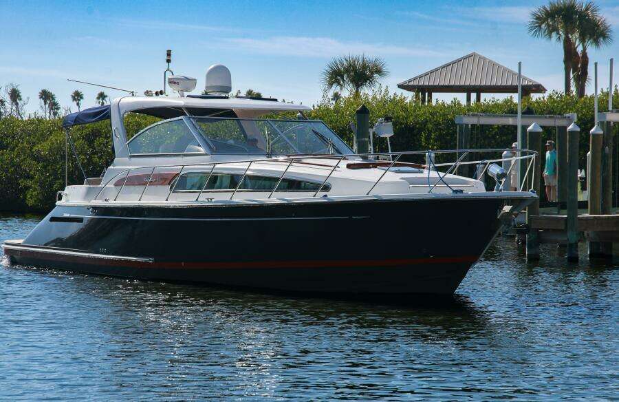 43ft Chris Craft Yacht For Sale