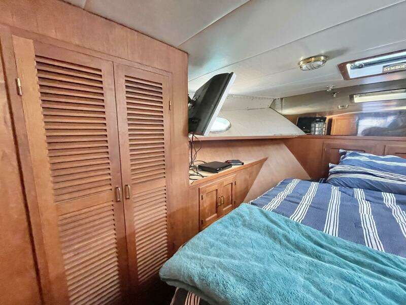 Hasta La Vista 48ft Symbol Yacht For Sale