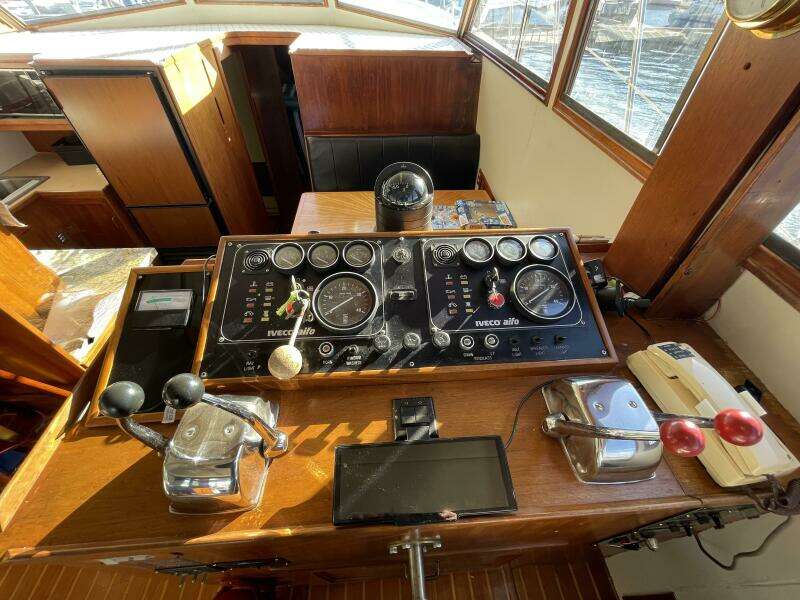 Hasta La Vista 48ft Symbol Yacht For Sale