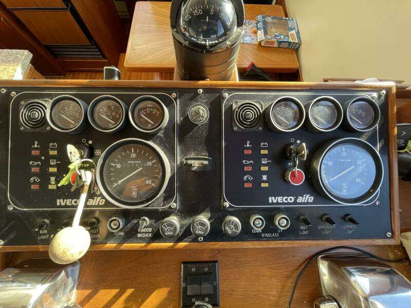 Hasta La Vista 48ft Symbol Yacht For Sale