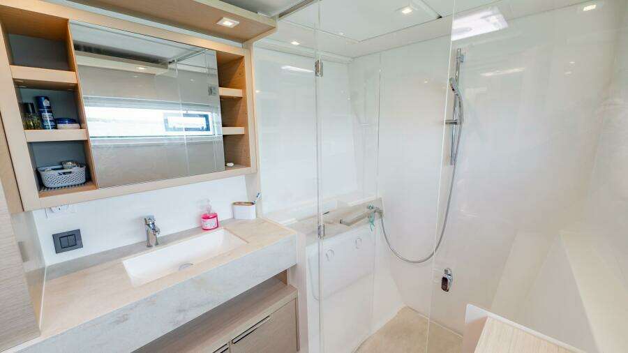 Lagoon 46 45ft Lagoon Yacht For Sale