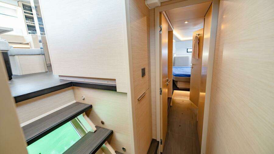 Lagoon 46 45ft Lagoon Yacht For Sale