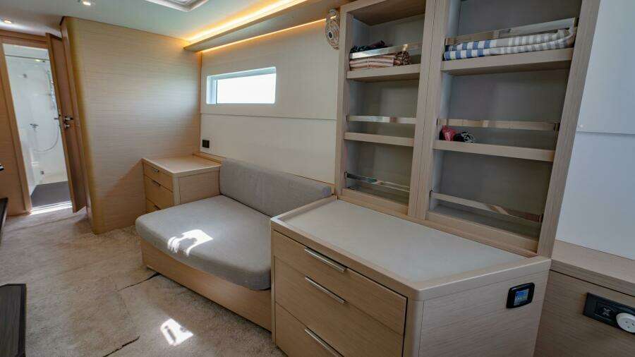 Lagoon 46 45ft Lagoon Yacht For Sale