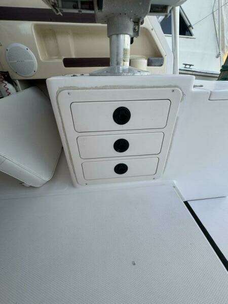 30ft Grady White Yacht For Sale