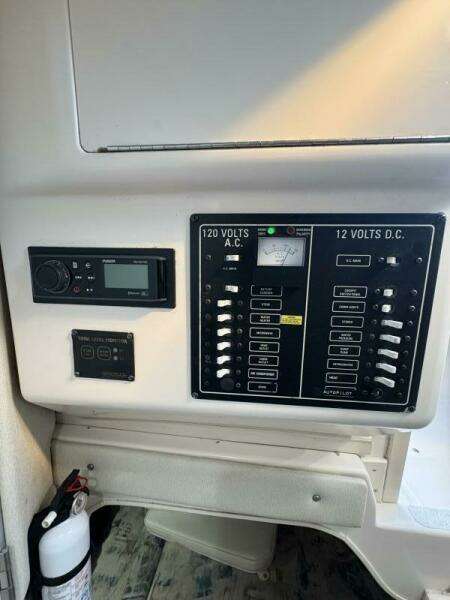 30ft Grady White Yacht For Sale