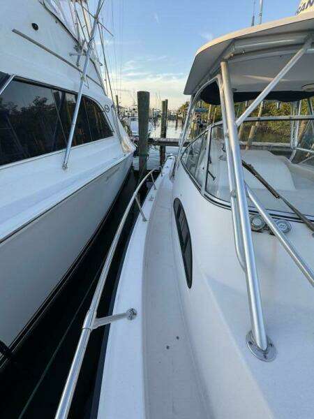 30ft Grady White Yacht For Sale