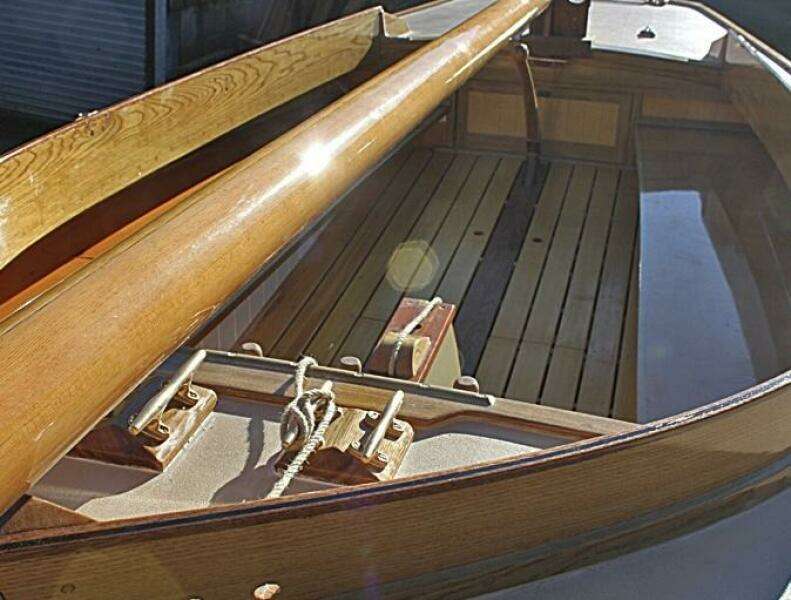 25ft Herreshoff Yacht For Sale