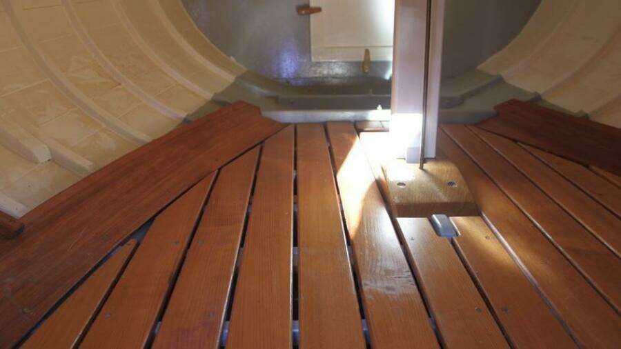 25ft Herreshoff Yacht For Sale