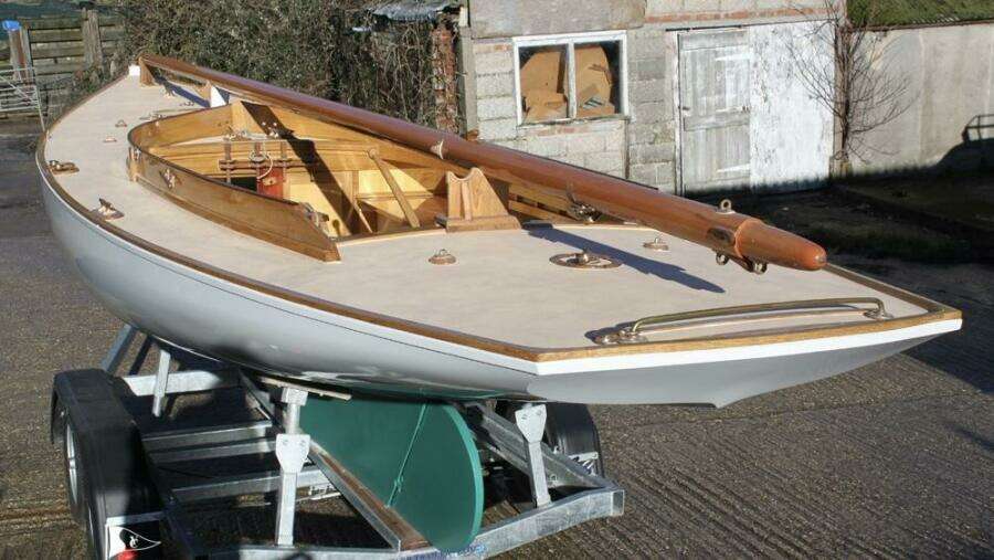 25ft Herreshoff Yacht For Sale