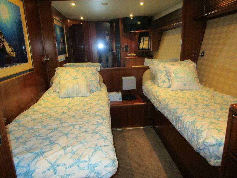 Port Side Guest Cabin Looking Aft