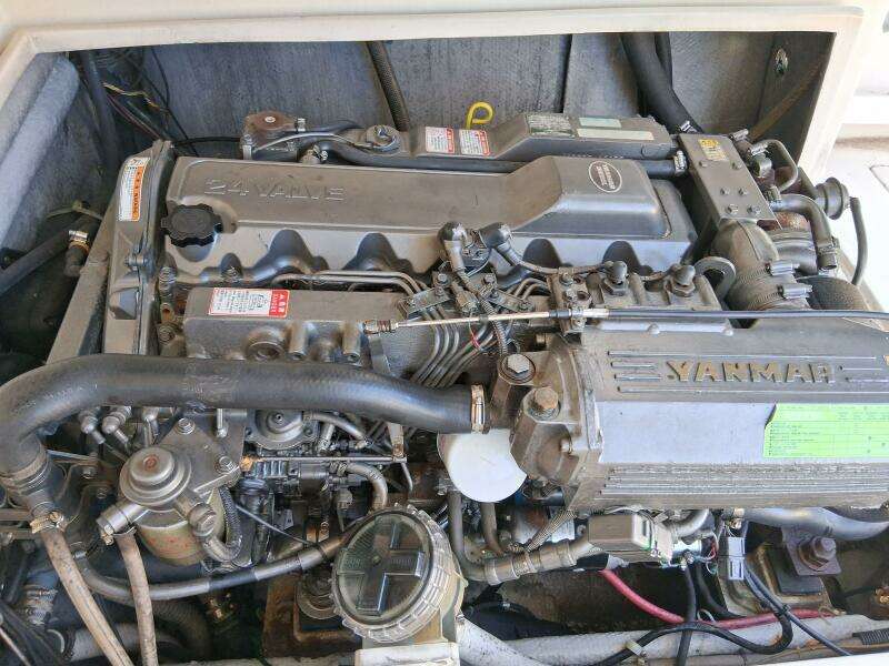 Odyssea 29ft Blackfin Yacht For Sale