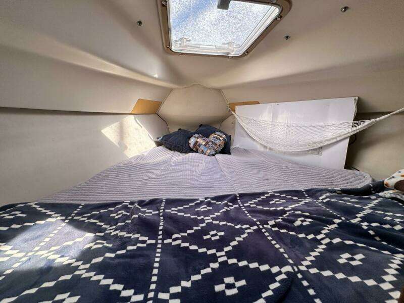 Just Enough 29ft Hunter Yacht For Sale