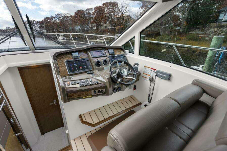 Abundance 45ft Cruisers Yachts Yacht For Sale