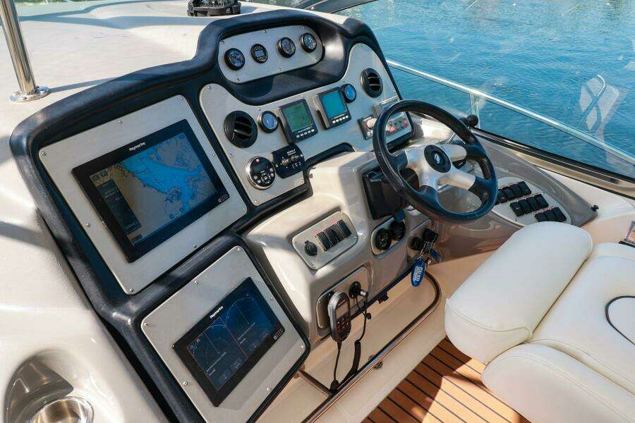 Nauti Buoy 52ft Cruisers Yacht For Sale