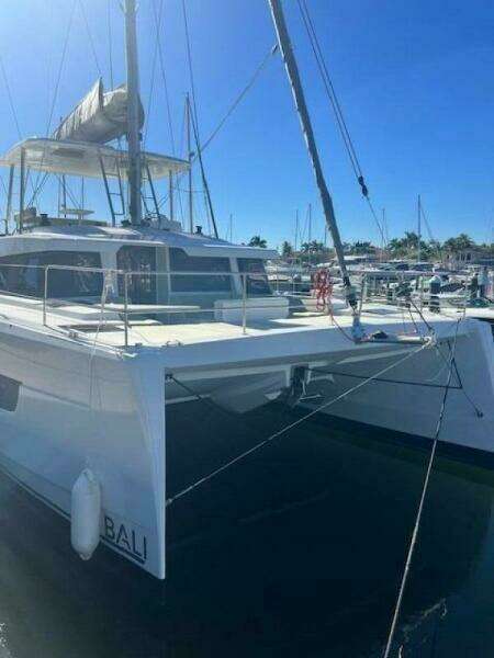 47ft Bali Yacht For Sale
