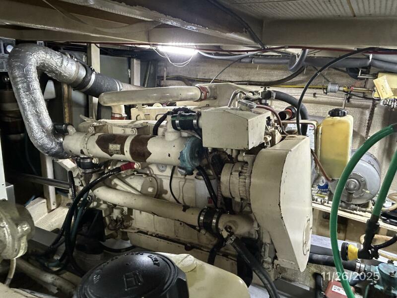 42' 1989 Grand Banks Classic