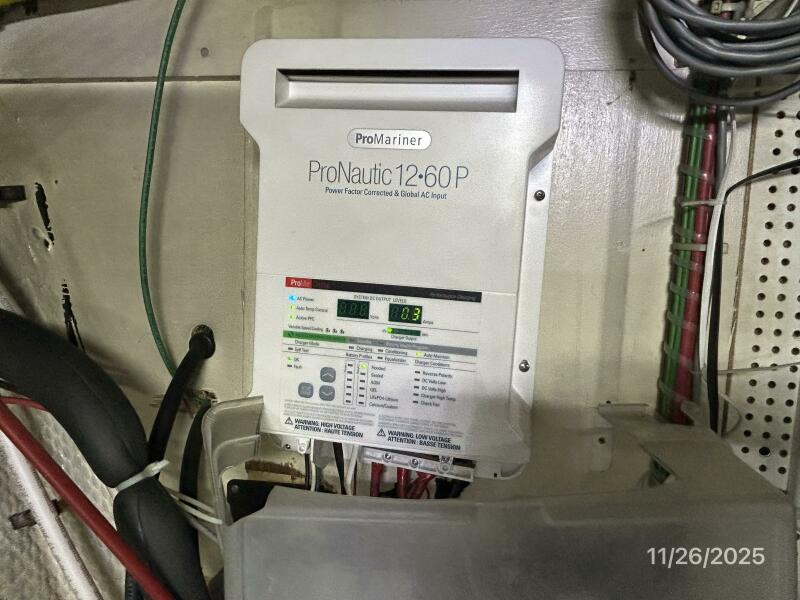 42' 1989 Grand Banks Classic