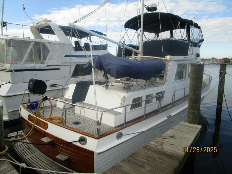 42' 1989 Grand Banks Classic